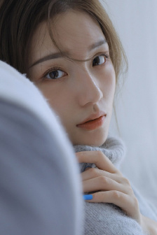 妈妈给儿子看